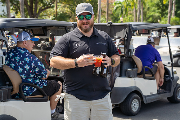 17 Golf Happy Snaps-100631