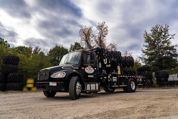 Wilson NC Black Boom Truck-2-71