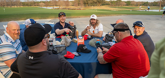 Golf Happy Hour-01142
