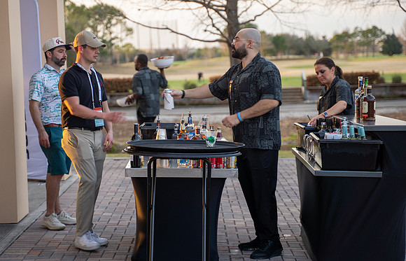 Golf Happy Hour-01217
