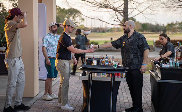 Golf Happy Hour-01219