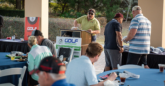 Golf Happy Hour-01327