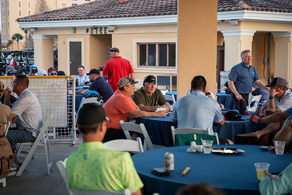 Golf Happy Hour-01332