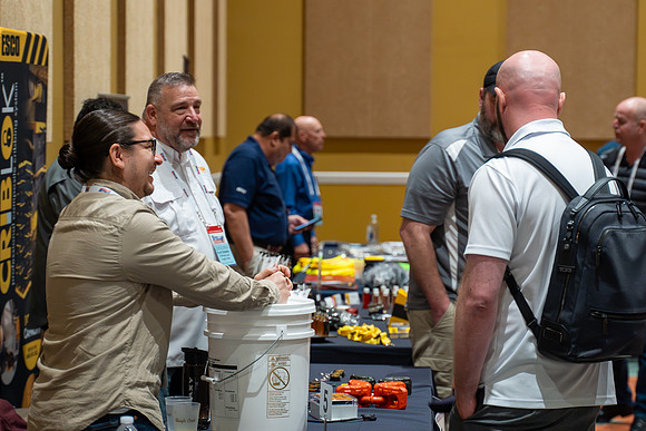 Networking Social-3-19