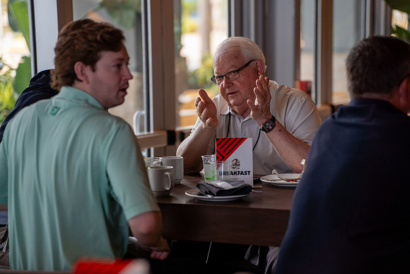 08 Breakfast-100062