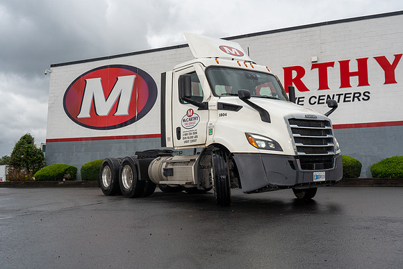 New Manu-Boom Trucks-08079