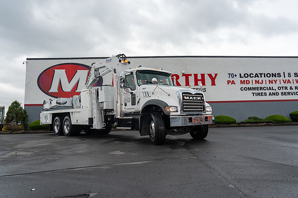 New Manu-Boom Trucks-08023