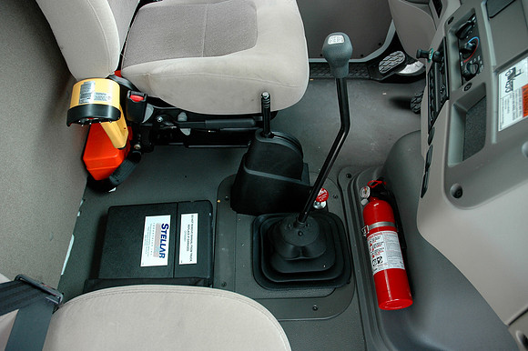 EM 070910 25