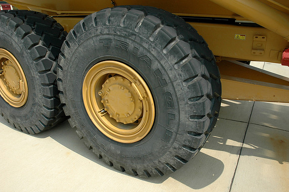 EM 070910 46