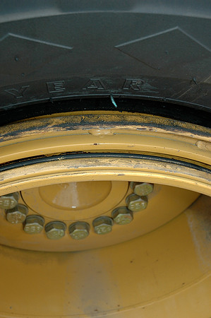 EM 070910 74