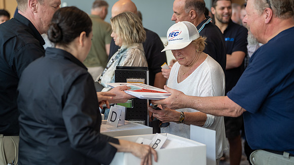 00 Registration -100044