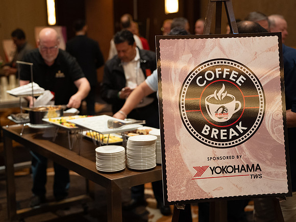 14 Coffee Break-54