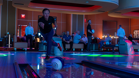 18 Bowling-14-Enhanced-NR
