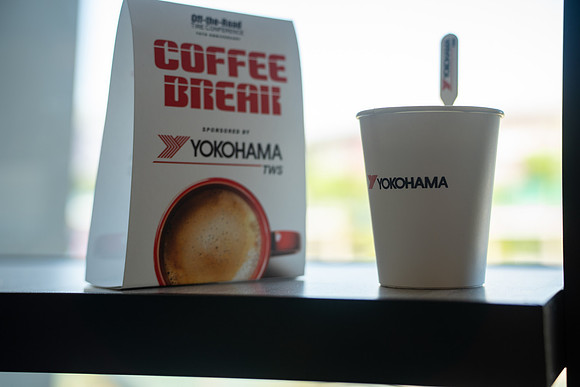 28 Coffee Break-100479
