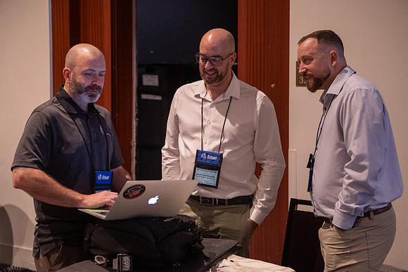 31 Networking Social-100944