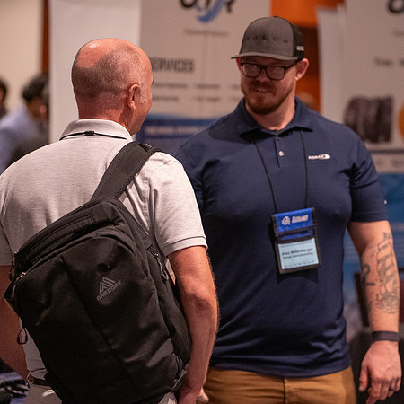 31 Networking Social-100885