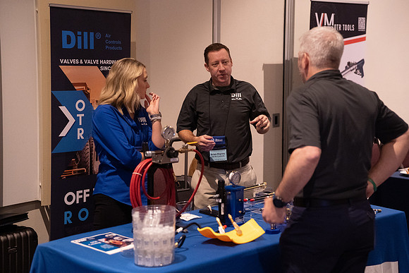 31 Networking Social-100992