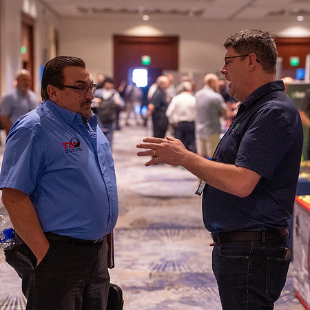 31 Networking Social-100962