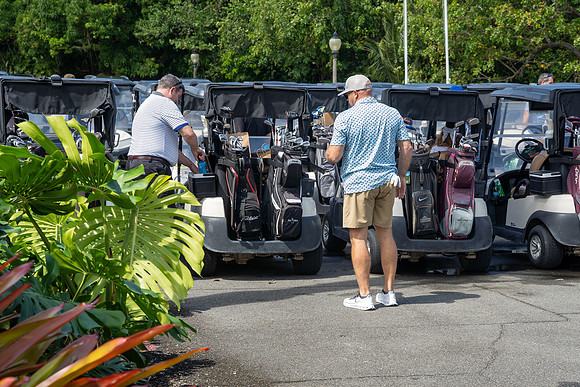 17 Golf Happy Snaps-100611