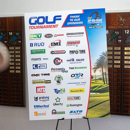 17 Golf Happy Snaps-100604