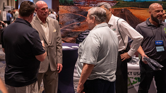31 Networking Social-100922