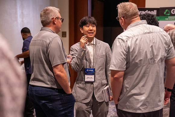31 Networking Social-100988
