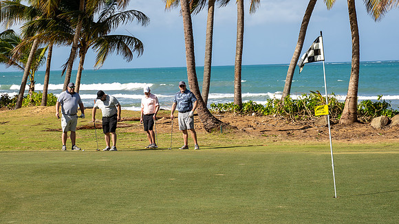 17 Golf Happy Snaps-100788